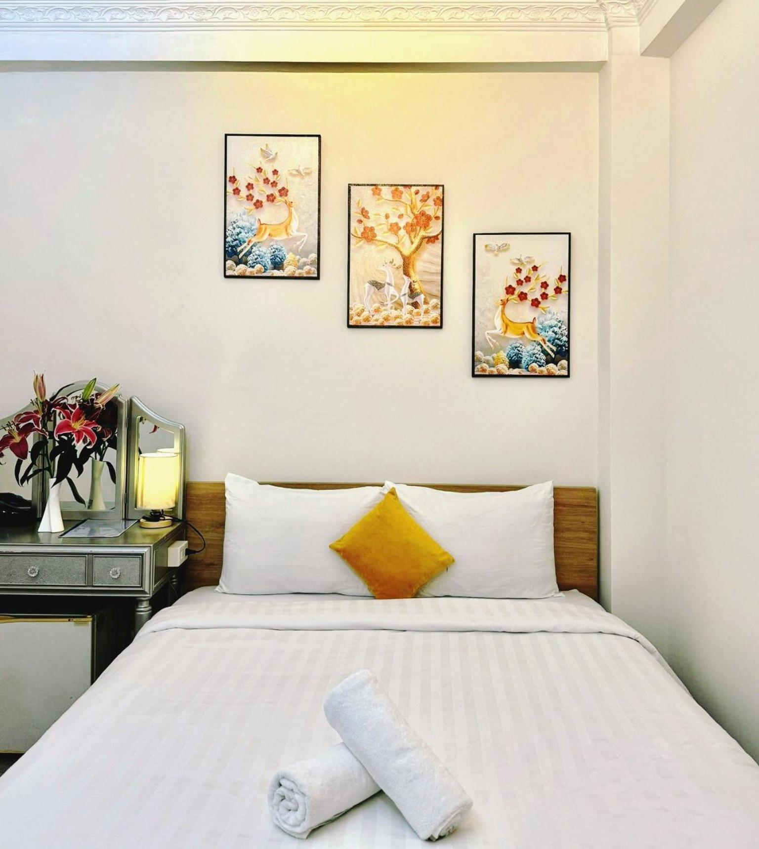 Anh Thien Sai Gon Central Hotel - District 1 Ho Chi Minh City Exterior photo