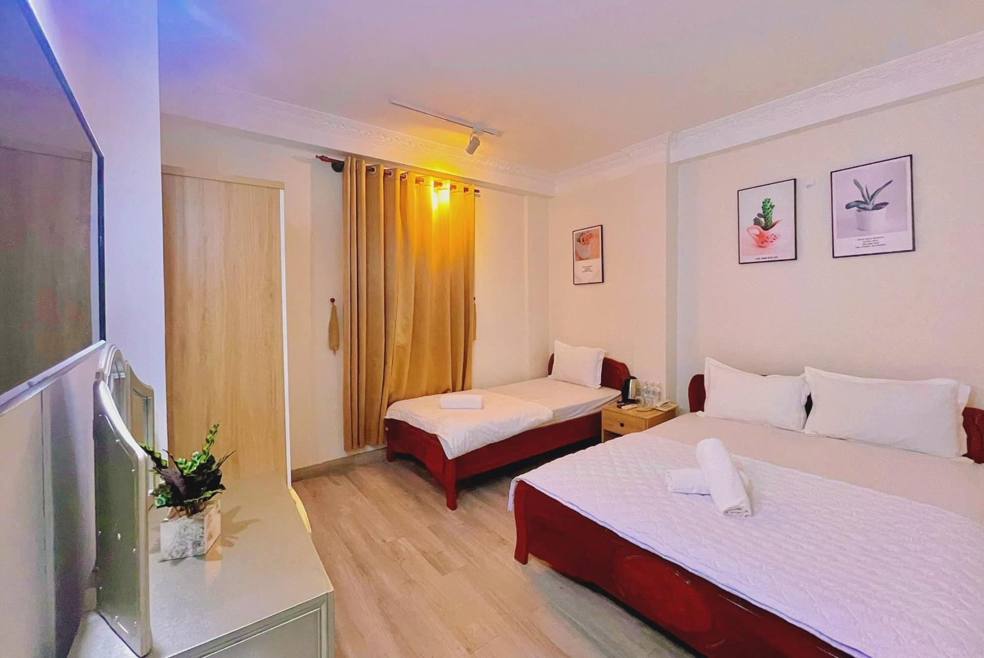 Anh Thien Sai Gon Central Hotel - District 1 Ho Chi Minh City Exterior photo